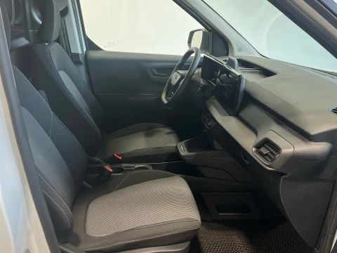 Ford Transit Courier Van BEV 54kWh 100kW Trend Auto