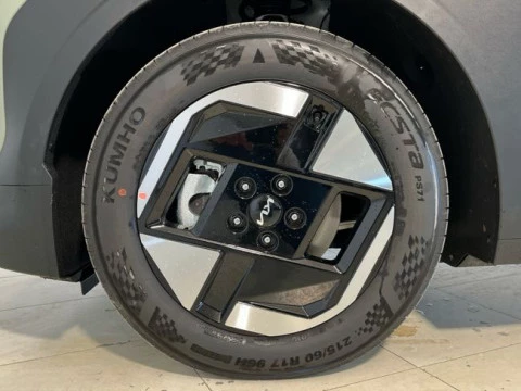 Kia EV3 Earth Long Range