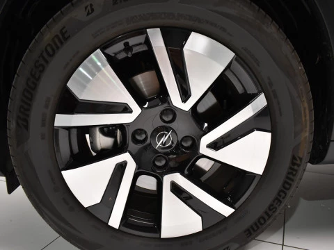 Opel Frontera 1.2T XHT Hybrid eDCT6 107kW GS