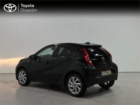 Toyota Aygo X Cross Cross Play