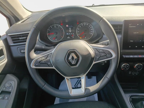 Renault Clio   TCe Equilibre 67kW