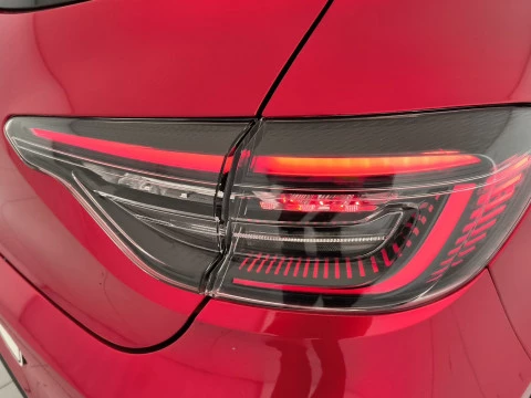 Renault Clio techno Eco-G 100cv (74kW)