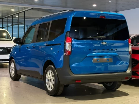 Ford Tourneo Courier 1.0 Ecoboost 92kW (125CV) Titanium