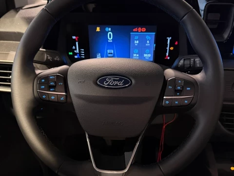 Ford Tourneo Courier 1.0 Ecoboost 92kW (125CV) Titanium