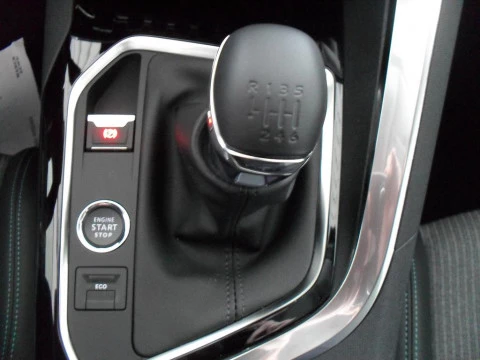 Peugeot 3008 1.5 BLUEHDI 96KW S&S ALLURE 5P