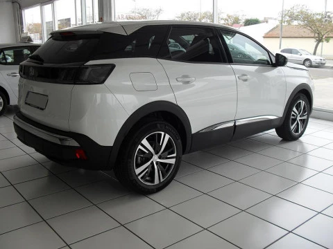 Peugeot 3008 1.5 BLUEHDI 96KW S&S ALLURE 5P