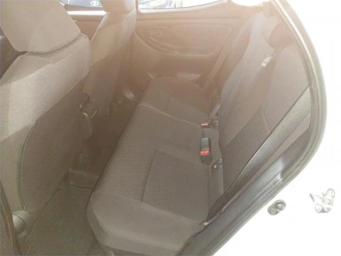 Toyota Yaris 120H 1.5 Active Tech