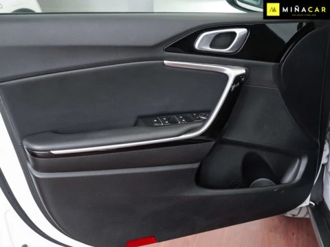 Kia XCeed 1.6 MHEV iMT Tech 100kW 136CV
