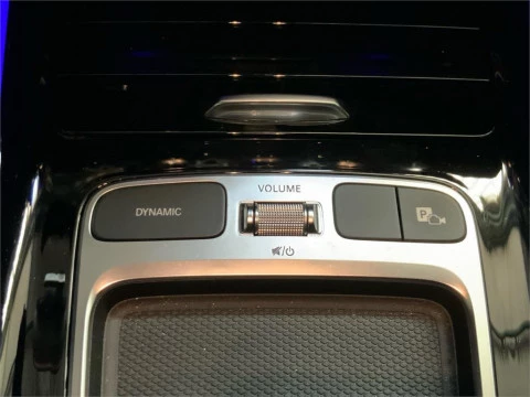 Mercedes-Benz GLA 200 D