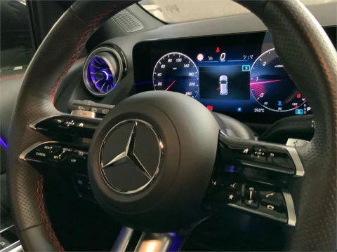 Mercedes-Benz GLA 200 D