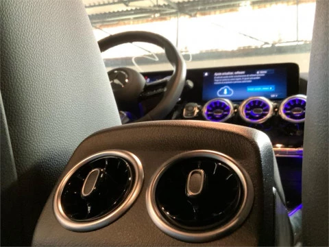 Mercedes-Benz GLA 200 D