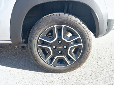 Dacia Spring Comfort Plus Electric 33kW (45CV)