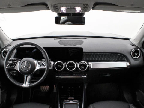 Mercedes-Benz GLB 250 4MATIC