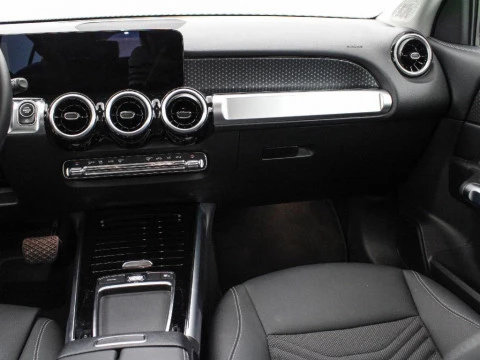 Mercedes-Benz GLB 250 4MATIC