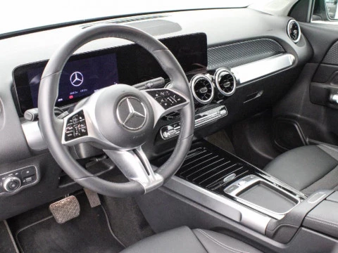 Mercedes-Benz GLB 250 4MATIC