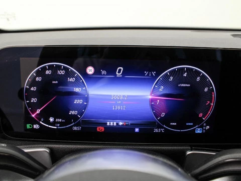 Mercedes-Benz GLB 250 4MATIC