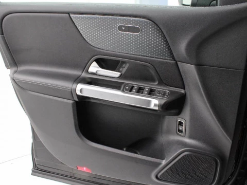 Mercedes-Benz GLB 250 4MATIC