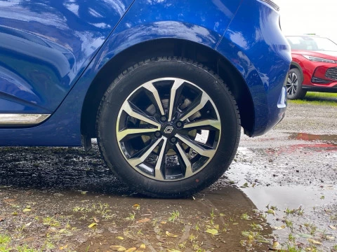 Renault Clio techno Eco-G 100cv (74kW)