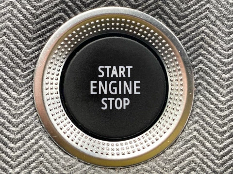 Renault Clio techno Eco-G 100cv (74kW)