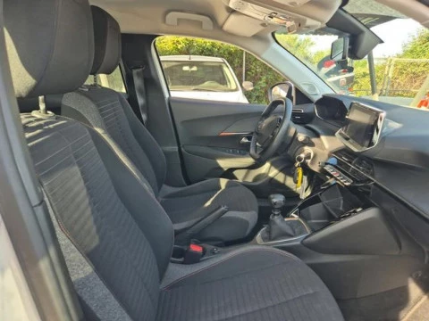 Peugeot 2008 Active BlueHDI 100 S&S BVM6