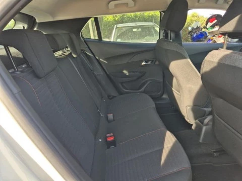 Peugeot 2008 Active BlueHDI 100 S&S BVM6