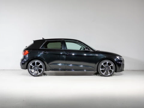 Audi A1 Sportback Adrenal Black 30TFSI 85kW S tr