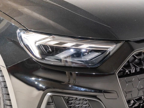 Audi A1 Sportback Adrenal Black 30TFSI 85kW S tr