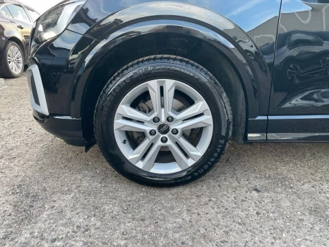 Audi Q2 Advanced 30 TFSI 81kW (110CV)