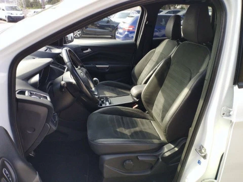 Ford Kuga 1.5 TDCi 88kW 4x2 A-S-S ST-Line