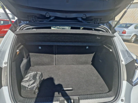 Renault Captur techno Eco-G 100cv (74 kW)