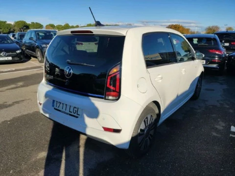Volkswagen e-up! 61kW (83CV)