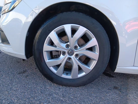 Renault Megane Life Blue dCi 70kW (95CV)