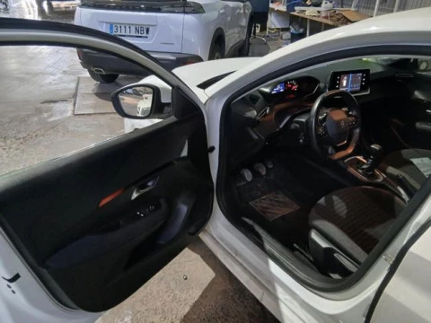 Peugeot 208 BlueHDi 73kW (100CV) Active