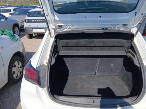 Peugeot 208 BlueHDi 73kW (100CV) Active