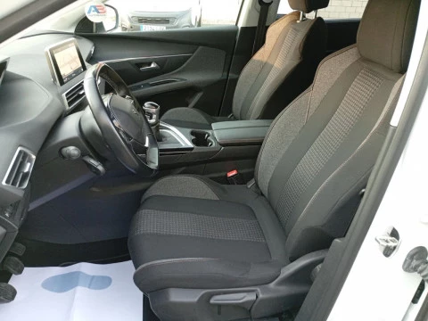 Peugeot 5008 Active 1.5L BlueHDi 96kW (130CV) S&S