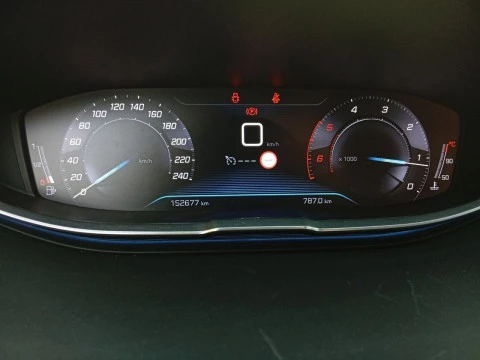 Peugeot 5008 Active 1.5L BlueHDi 96kW (130CV) S&S