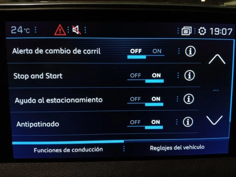 Peugeot 5008 Active 1.5L BlueHDi 96kW (130CV) S&S