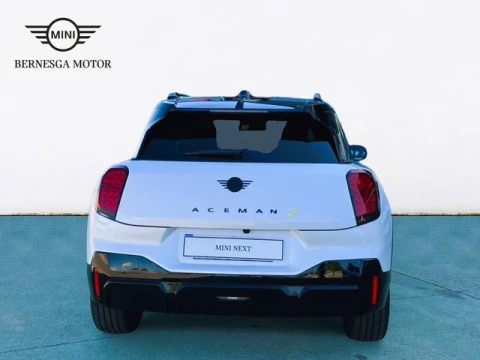MINI Aceman SE 160 kW (218 CV)