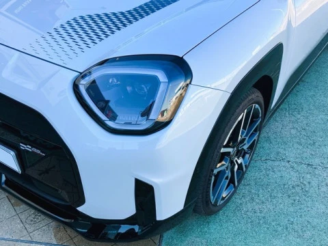 MINI Aceman SE 160 kW (218 CV)