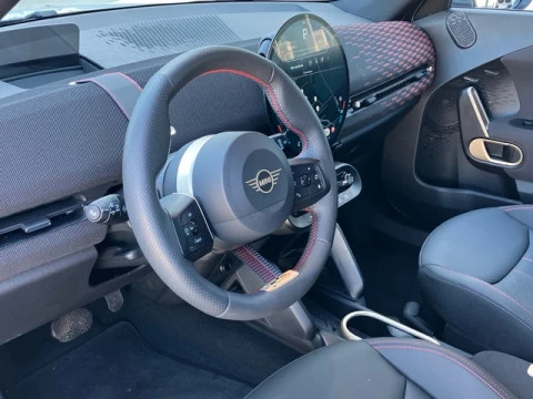 MINI Aceman SE 160 kW (218 CV)