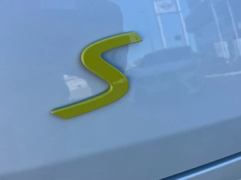 MINI Aceman SE 160 kW (218 CV)