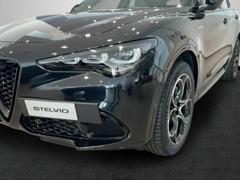 Alfa Romeo Stelvio 2.2 Diésel 154kW (210CV) Veloce Q4