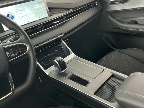 EBRO S400 1.5 DHE HEV Premium CVT