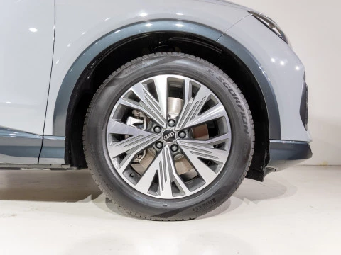 Audi Q4 e-tron Genuine edition 45 e-tron 210kW 82kWh