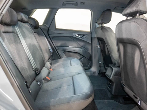 Audi Q4 e-tron Genuine edition 45 e-tron 210kW 82kWh