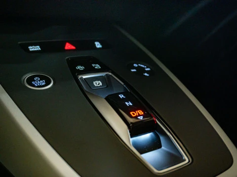 Audi Q4 e-tron Genuine edition 45 e-tron 210kW 82kWh