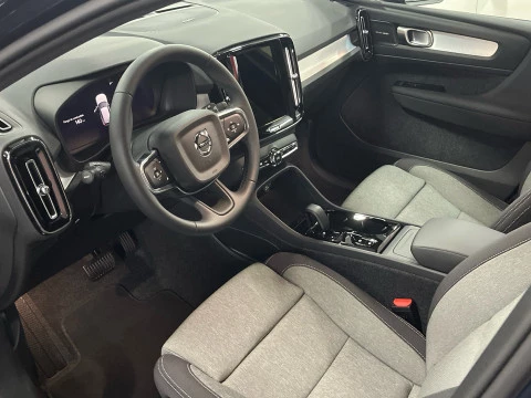 Volvo XC40 XC40 B3 PLUS DARK