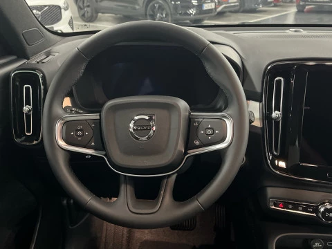 Volvo XC40 XC40 B3 PLUS DARK