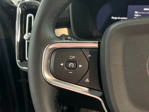 Volvo XC40 XC40 B3 PLUS DARK