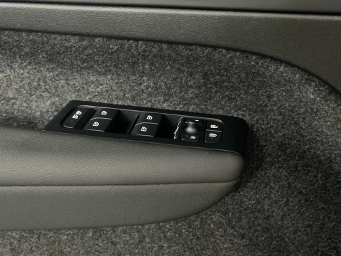 Volvo XC40 XC40 B3 PLUS DARK